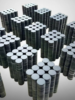 Derniers blogs de l'entreprise sur Découvrez des aimants puissants : Aimants industriels longs en néodyme N42 75 x 10 x 3 mm