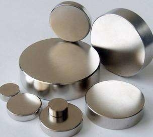 acheter aimants faits sur commande ronds de néodyme de 18mm NdFeB pour l'Assemblée de vaisselle de cuisine online manufacture