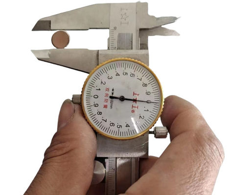 Acheter Aimant de disque NdFeB de la catégorie N42 D10x2 mm avec ruban adhésif 3M pour l'emballage online manufacture