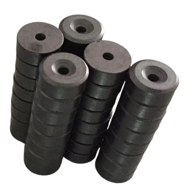 acheter Aimant en céramique fait sur commande du pot Y30BH de ferrite avec le trou fraisé D15.2 X H6 X d3.2 X d8 online manufacture
