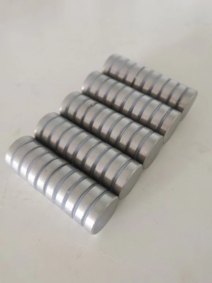 acheter Petite catégorie 25mm x 2mm du disque N52 de couleur d'aimants circulaires argentés de néodyme online manufacture