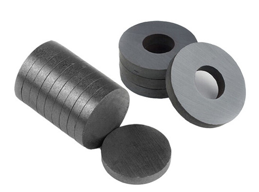 acheter Arc en céramique permanent aggloméré industriel de disque d'anneau de bloc d'aimant de ferrite formé online manufacture