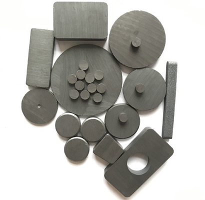 acheter Aimant en céramique de disque de ferrite de petite taille pour Louderspeaks/capteurs des véhicules à moteur online manufacture