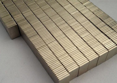 acheter Aimants forts de bloc de néodyme des aimants permanents N45-N50 de néodyme online manufacture