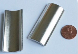 acheter Aimant argenté de néodyme de moteur d'aimants permanents de néodyme d'arc de revêtement online manufacture